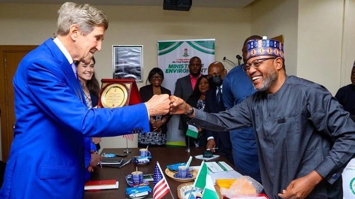 The US Special Envoy on Climate Change, John Kerry and Nigeria’s Minister of Environment, Mohammed Abdullahi