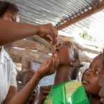 Zimbabwe begins oral cholera vaccination campaign