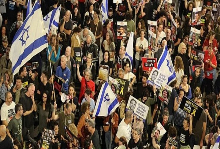 Thousands of protesters storm streets in Israel