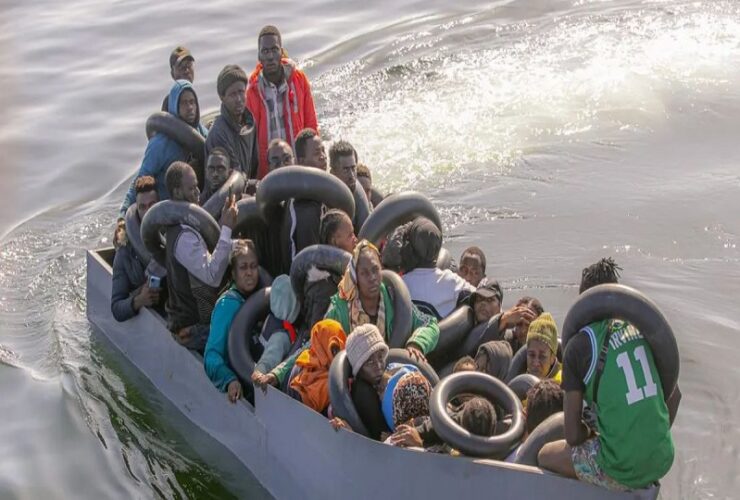 migrant boat Tunisia