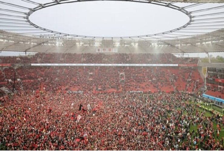 Bayer Leverkusen win first Bundesliga title