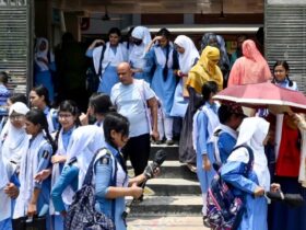 Bangladesh schools reopen