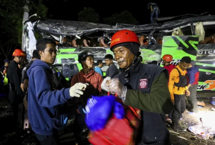 Indonesia bus crash