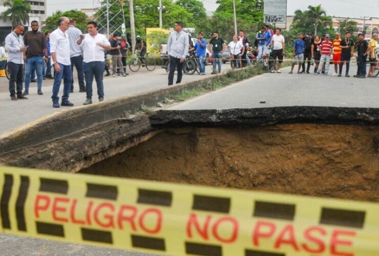 collapsed bridge in Colombia