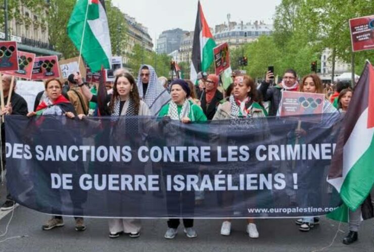 Protesters Switzerland