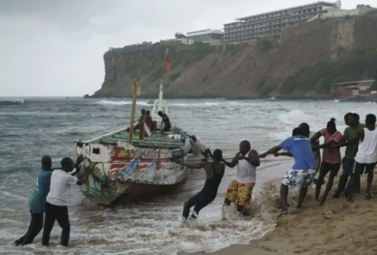 Migrants boat