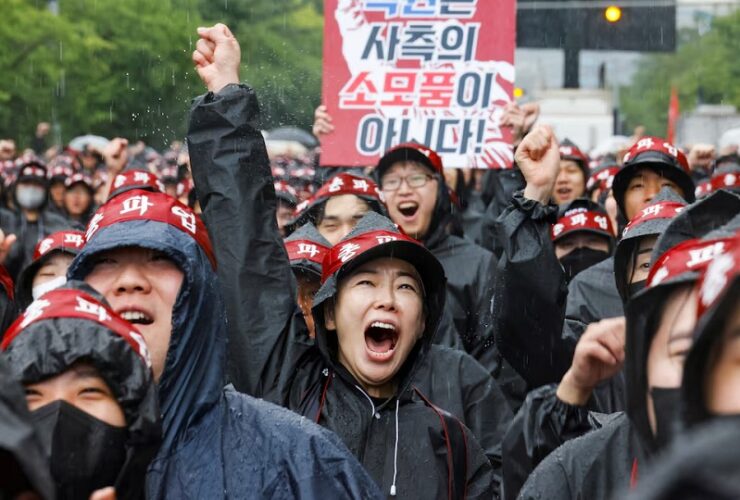 Samsung workers