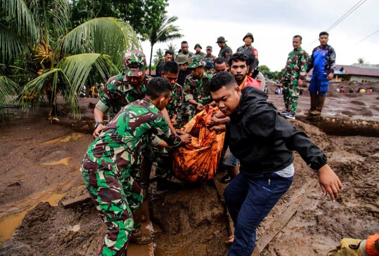 Floods in Indonesia's North Maluku kill 13 destroy homes as heavy rain persists