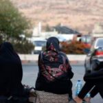 Families flee Lebanon into Syria