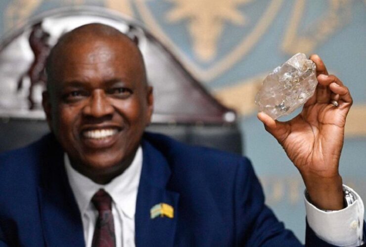 Lucara's Major Diamond Find at Karowe Mine Spotlights Botswana's Mining Future