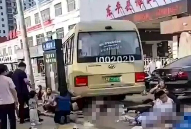 China school bus crashes