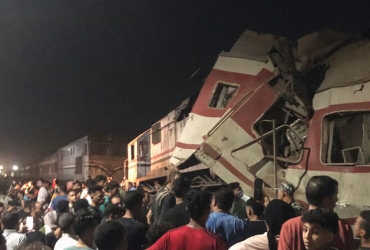 2 dead 29 injured as trains collide in Egypt's Nile Delta