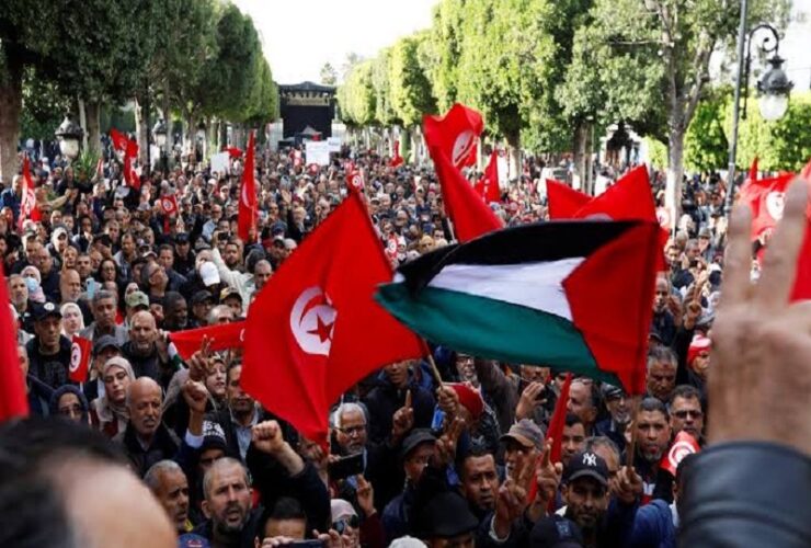 Thousands protest in Tunisia accusing President Saied of election manipulation